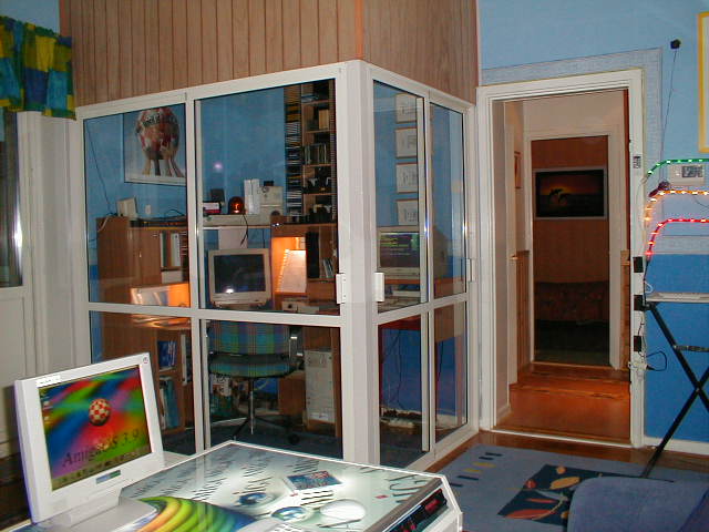 Mikael's Amiga table